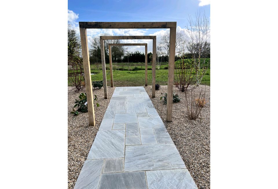 Low Maintenance Garden - Low Maintenance Garden Redesign - Oak Arches