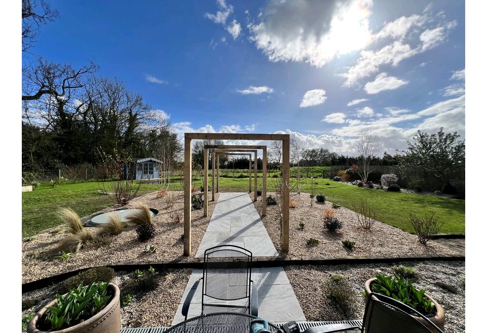 Low Maintenance Garden - Low Maintenance Garden Redesign - Connecting the patio to the Lawn